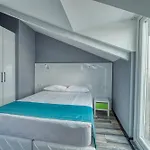 Grisverde 3*