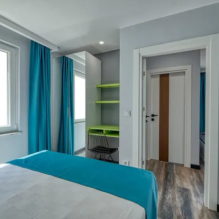 Grisverde 3*