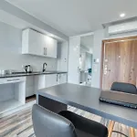 Grisverde 3*